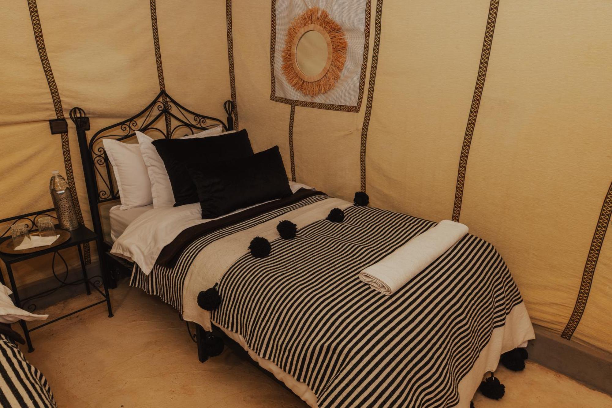 Tassili Luxury Desert Camp メルズーガ エクステリア 写真