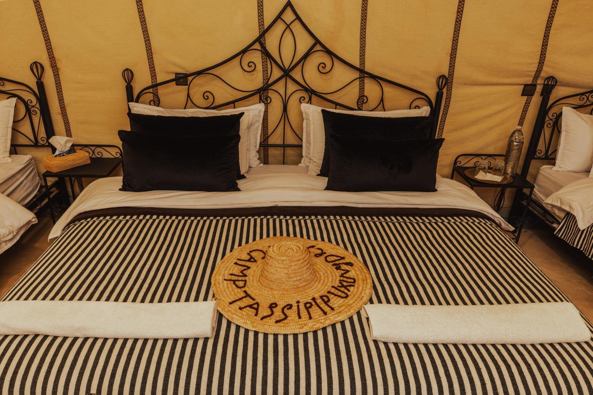 Tassili Luxury Desert Camp メルズーガ エクステリア 写真